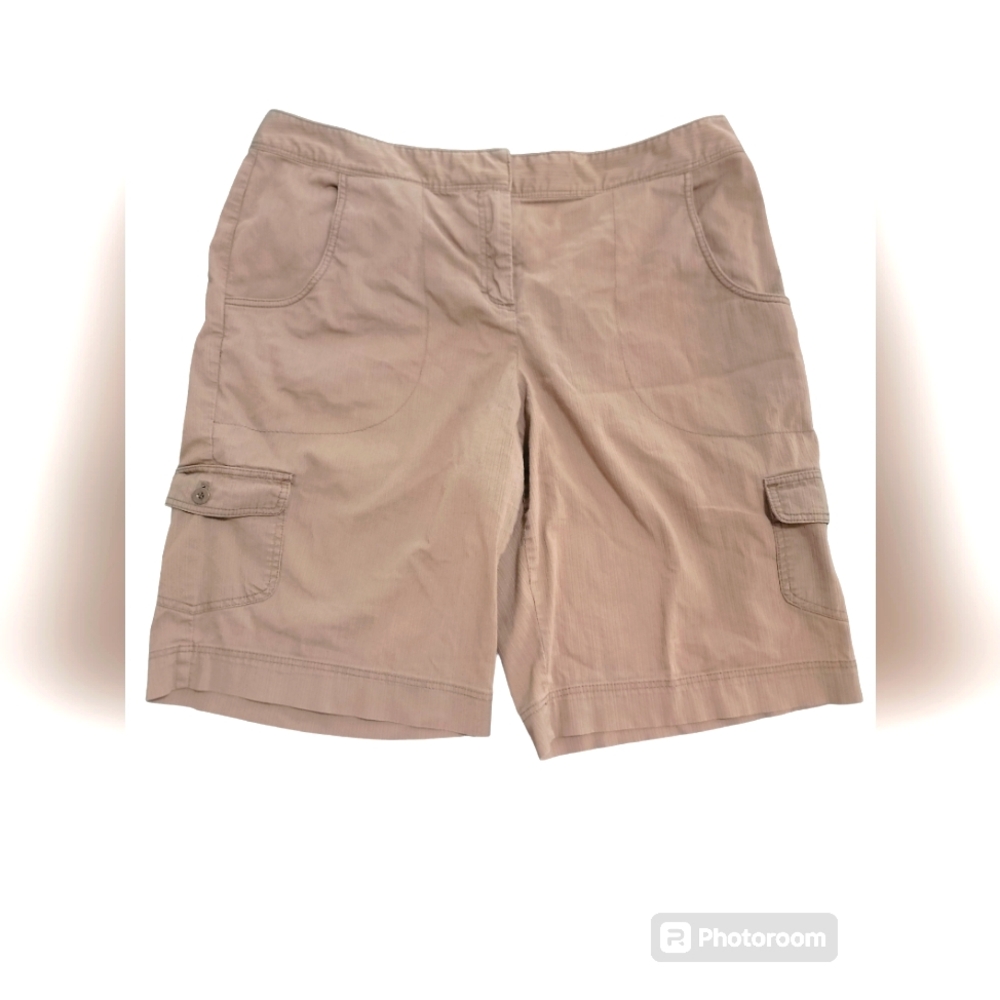 izod performx Size 10 Cool-fx Cargo Shorts
